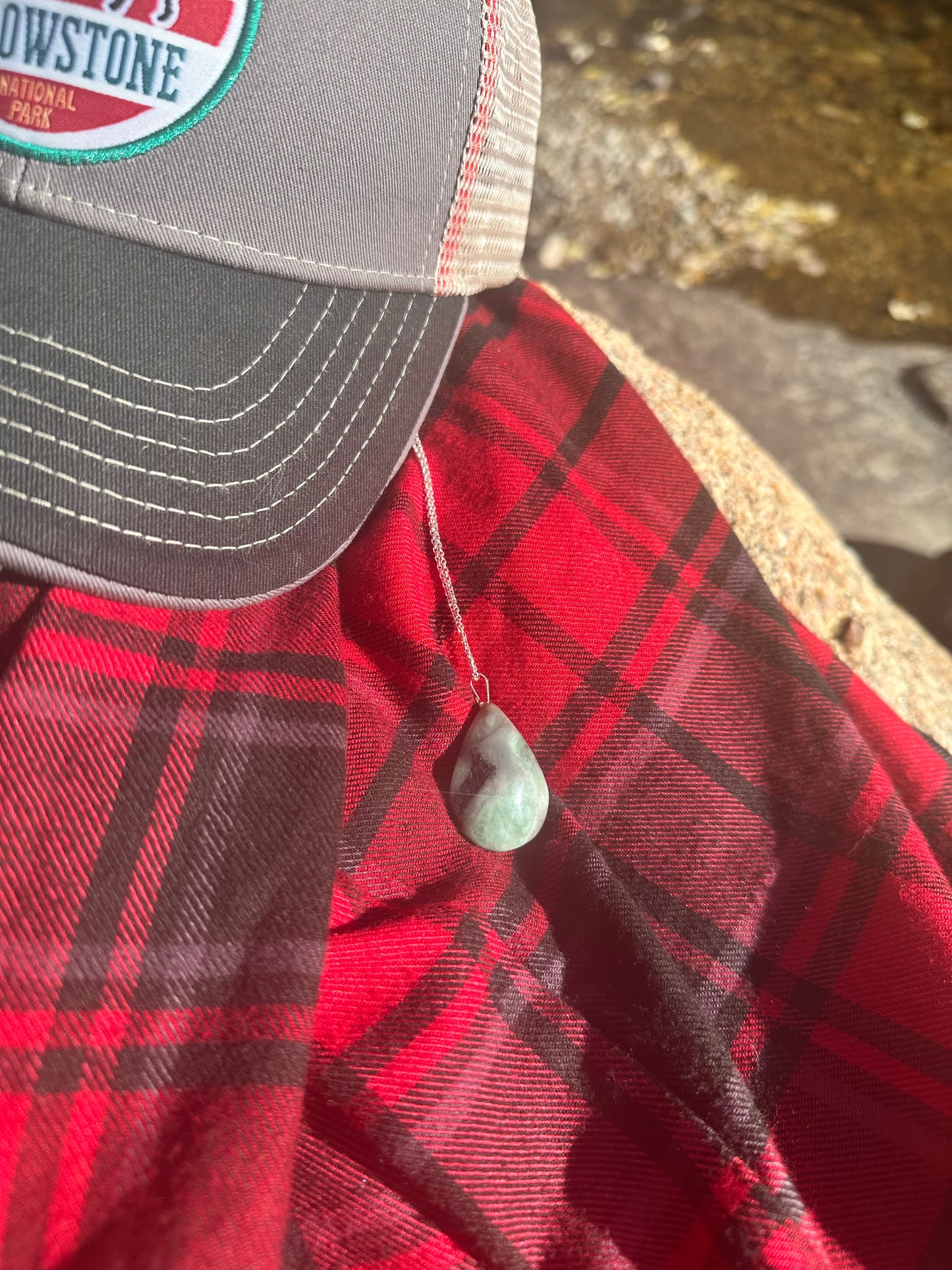 Drop Emerald Necklace