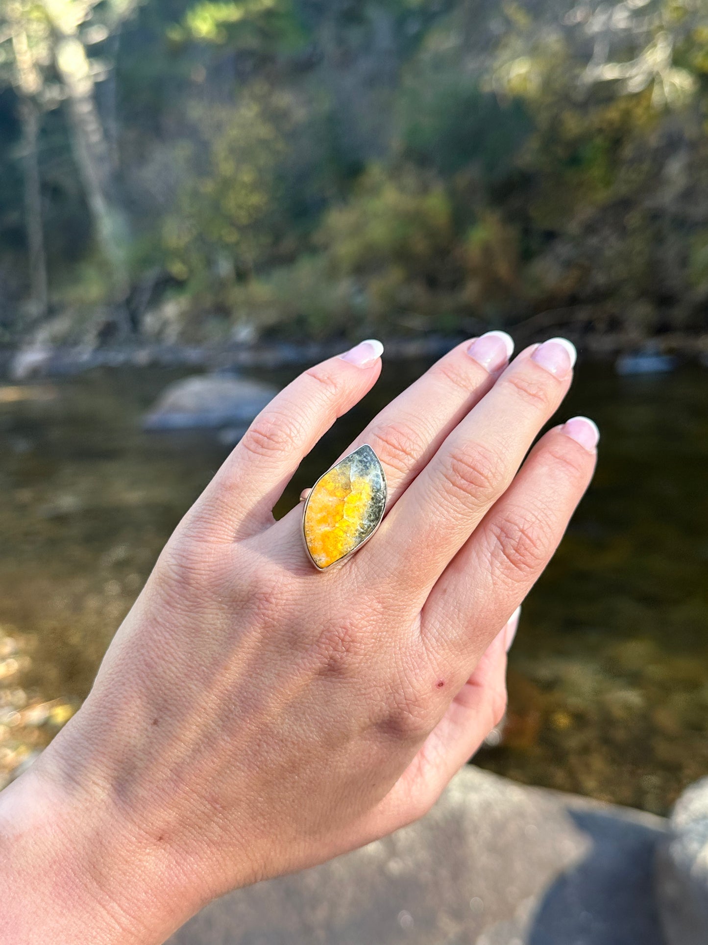 The Bumble Bee Ring