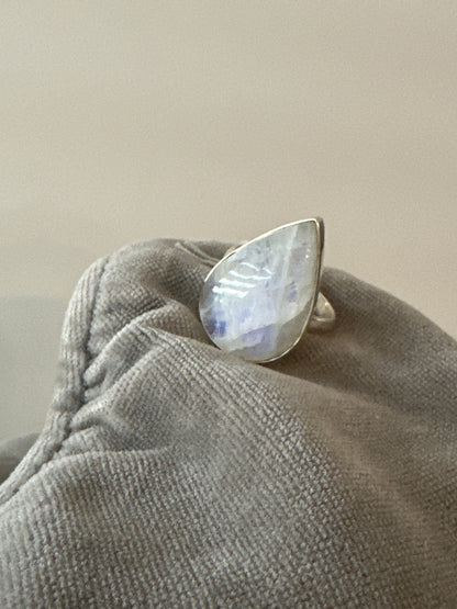 Lunar Love Ring